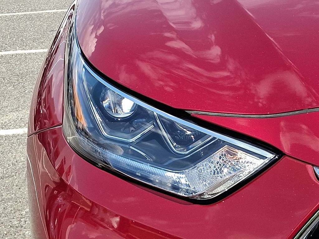 Thumbnail: 2023 Toyota Highlander - 9