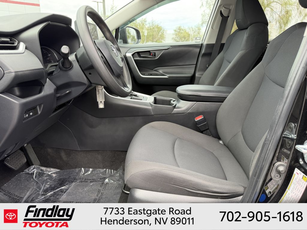 Used 2024 Toyota RAV4 SUV