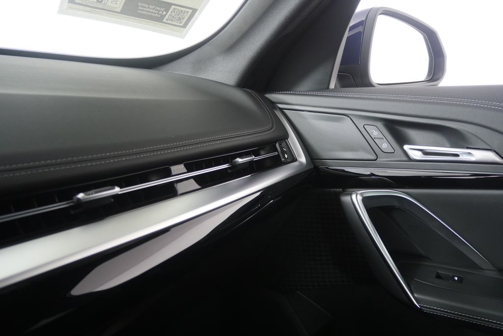 Thumbnail: 2026 BMW X1 - 27