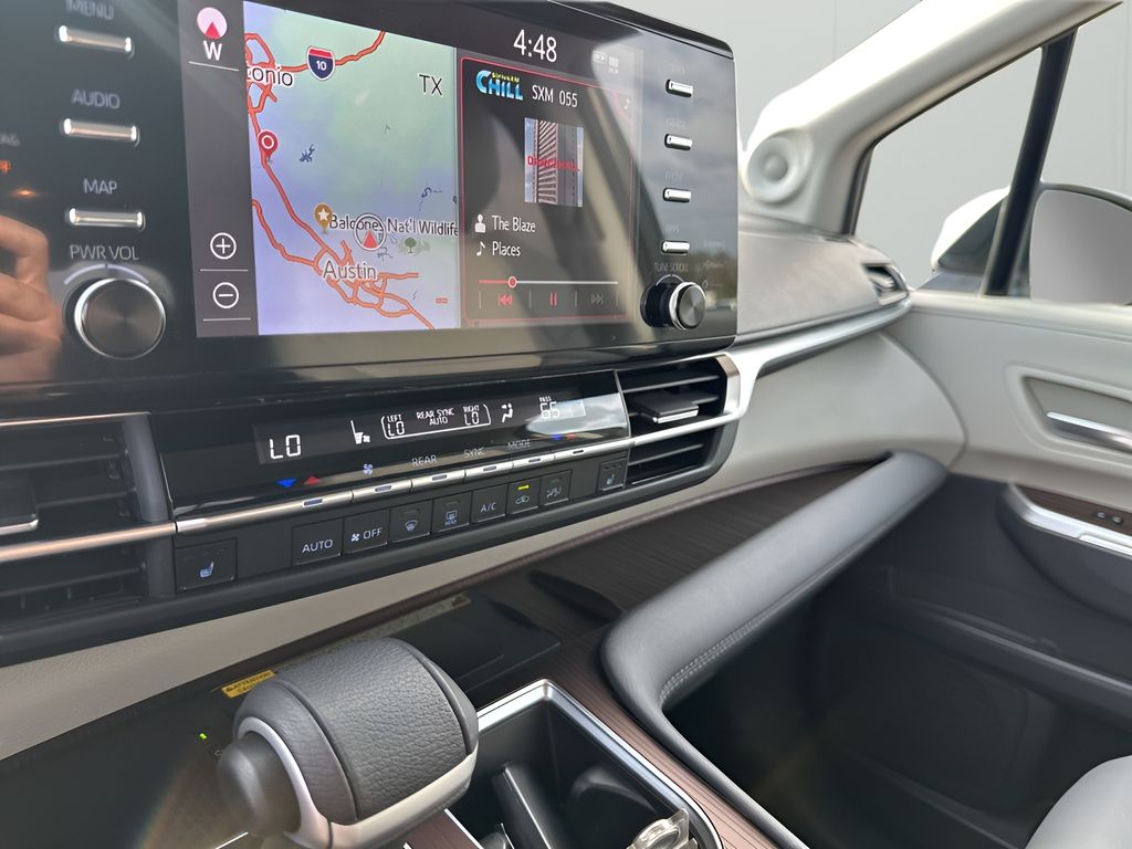 Used Car 2024 Toyota Sienna  Xle For Sale Under $80,000 In Austin, Texas