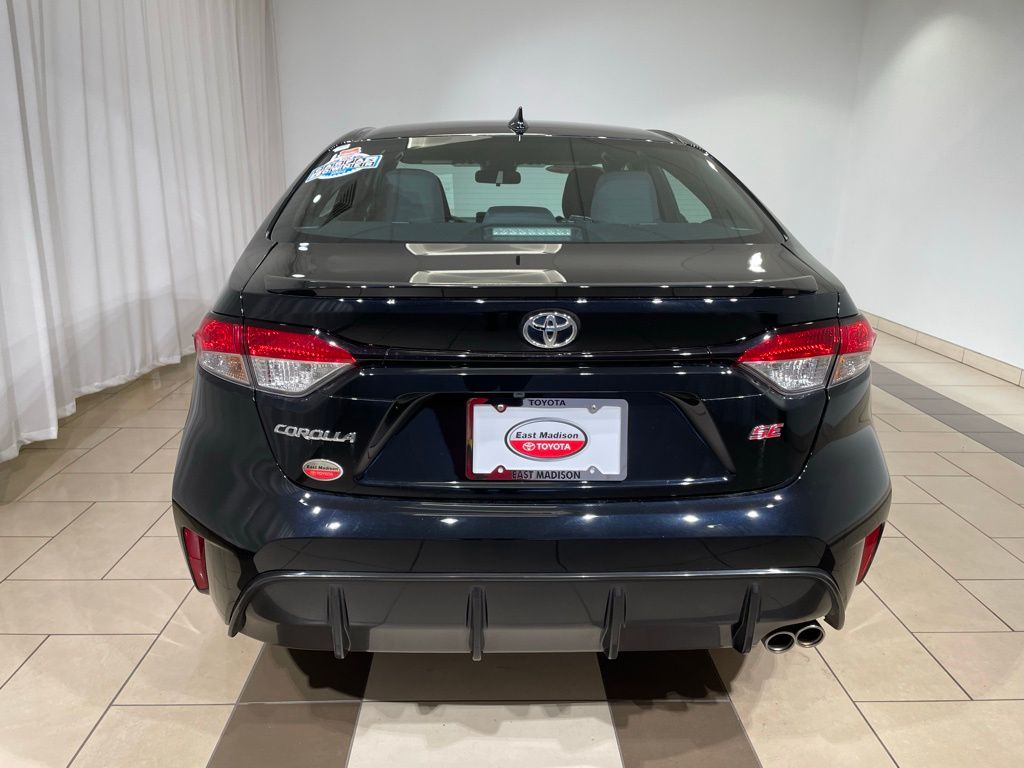 2024 Toyota Corolla SE 3