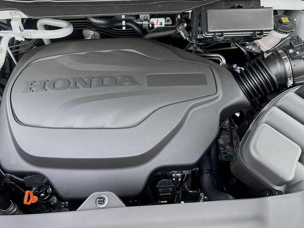 2025 Honda Passport TrailSport photo