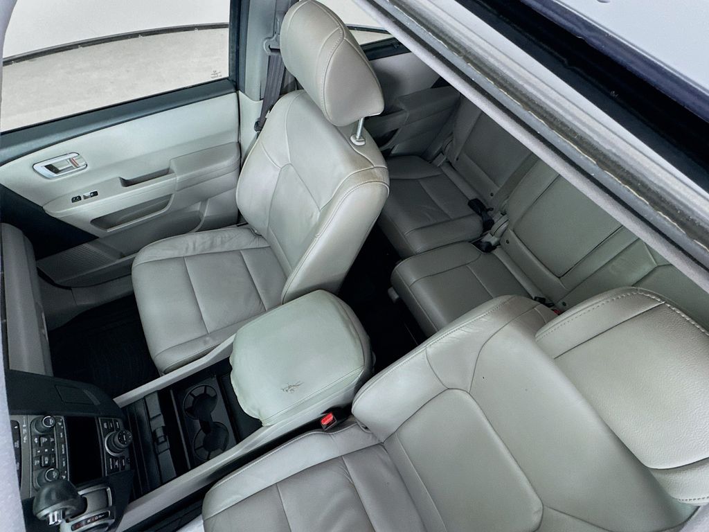Used Car 2012 Honda Pilot  Touring For Sale Under $12,000 In Austin, Texas
