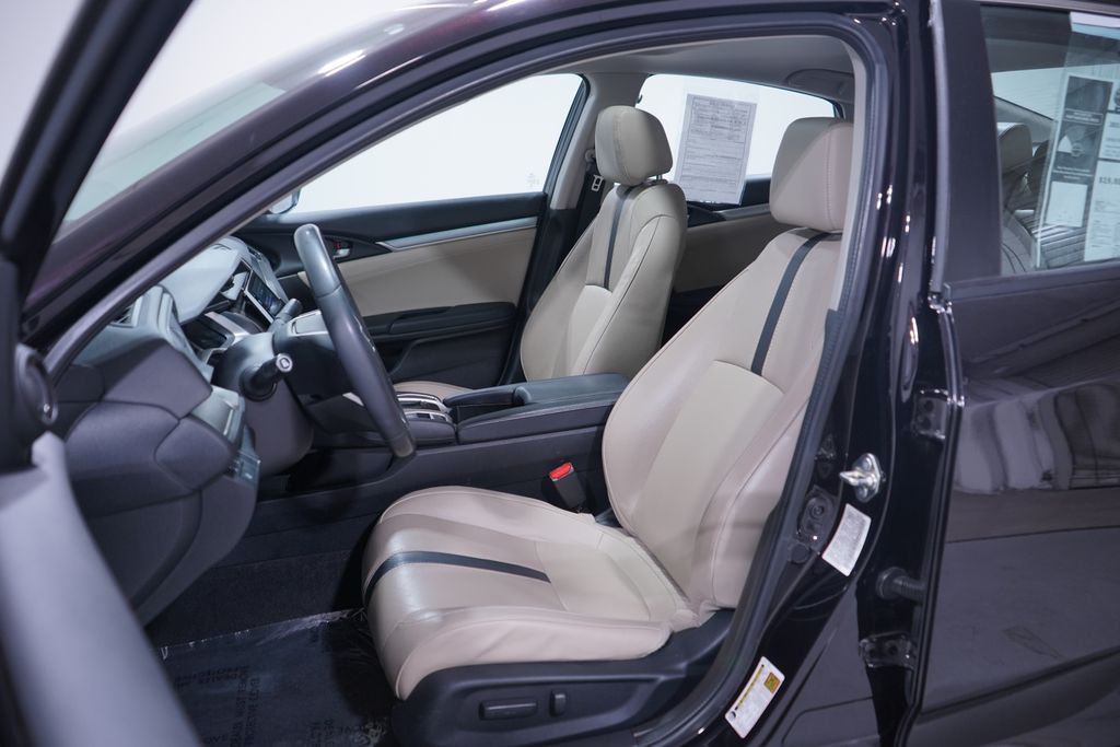 Thumbnail: 2017 Honda Civic - 7