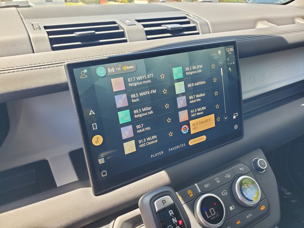 2025 Land Rover Defender