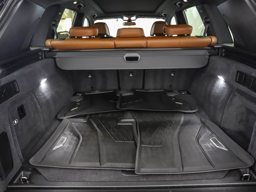 Thumbnail: 2023 BMW X5 - 24