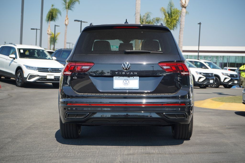 2024 Volkswagen Tiguan 2.0T SE R-Line Black 4