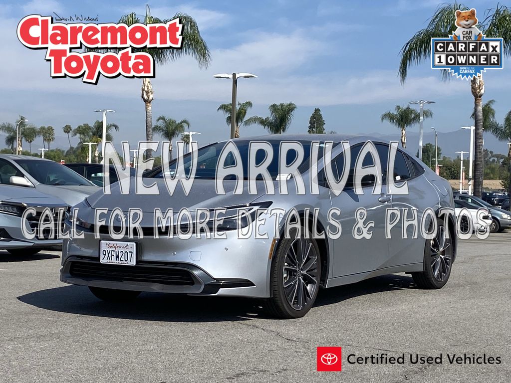 2026 Toyota Prius XLE FWD