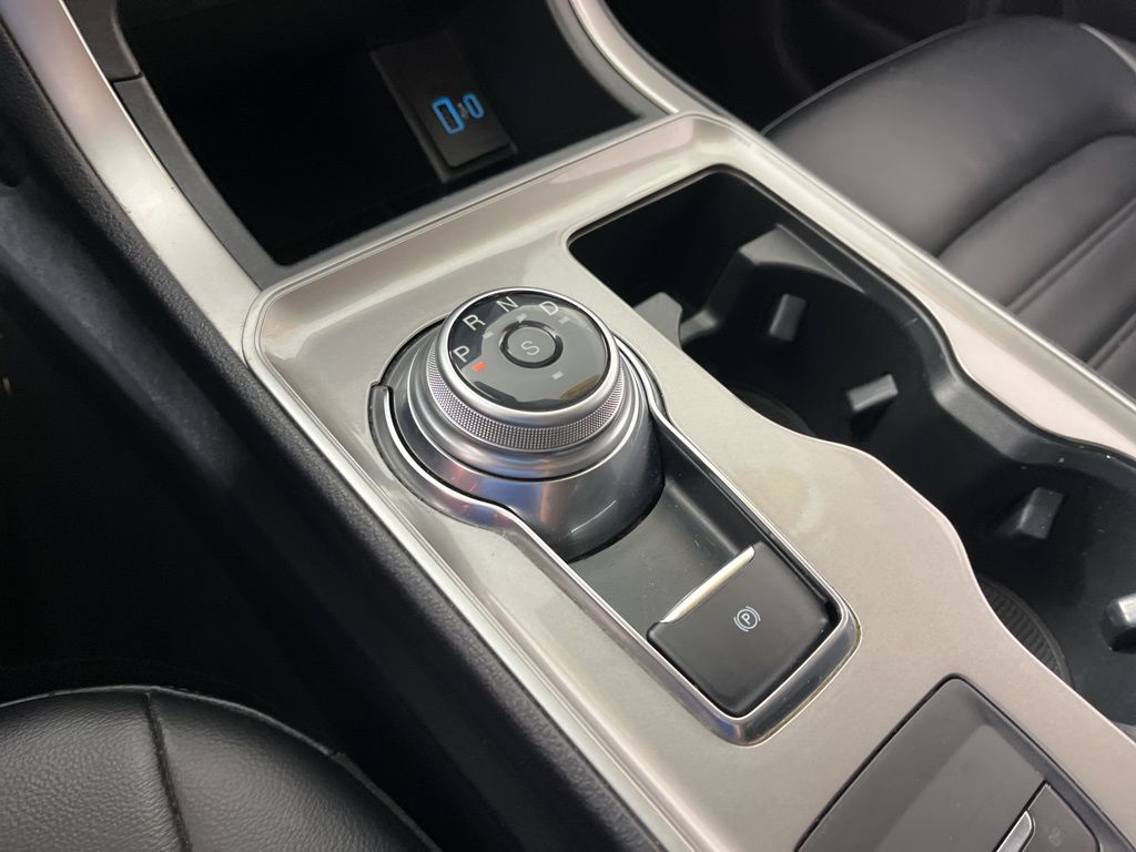 Thumbnail: 2024 Ford Edge - 32