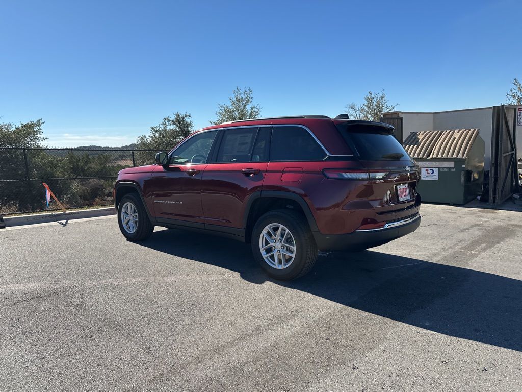 New Car 2025 Jeep Grand Cherokee  Laredo X For Sale Under $40,000 In Austin, Texas