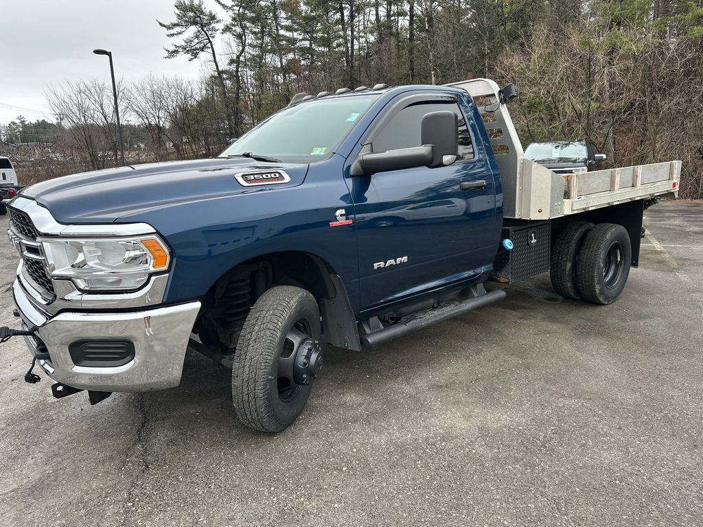 Patriot Blue Pearlcoat 2022 RAM 3500 Chassis Tradesman Regular Cab DRW 4WD Pickup Truck Four-Wheel Drive 6-Speed Automatic