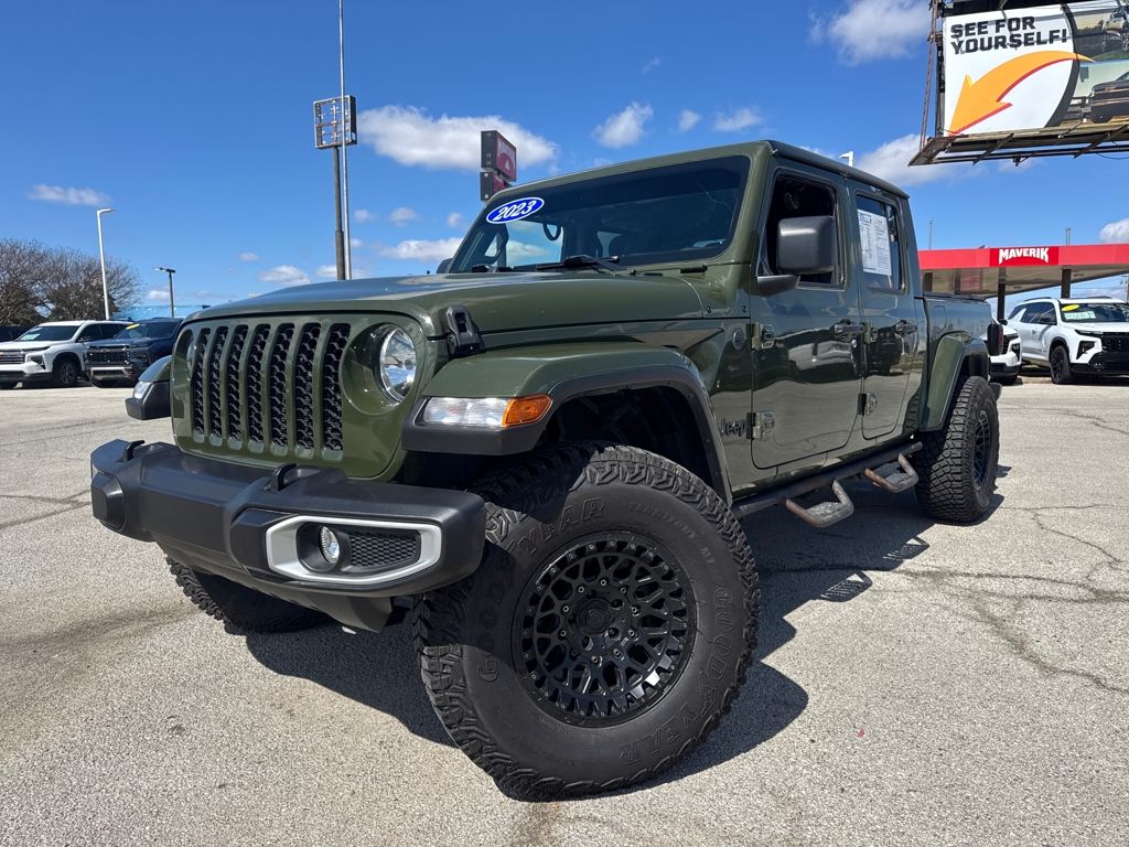 2023 Jeep Gladiator Sport Crew Cab 4WD