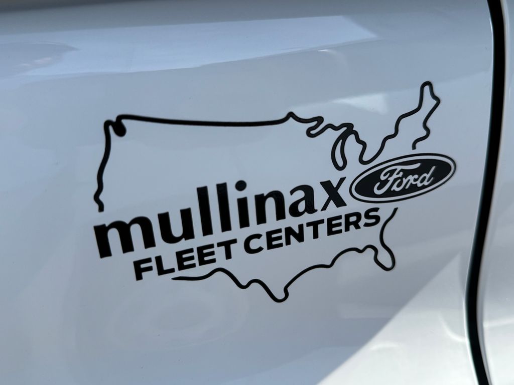 New 2026 White Ford Base image 30