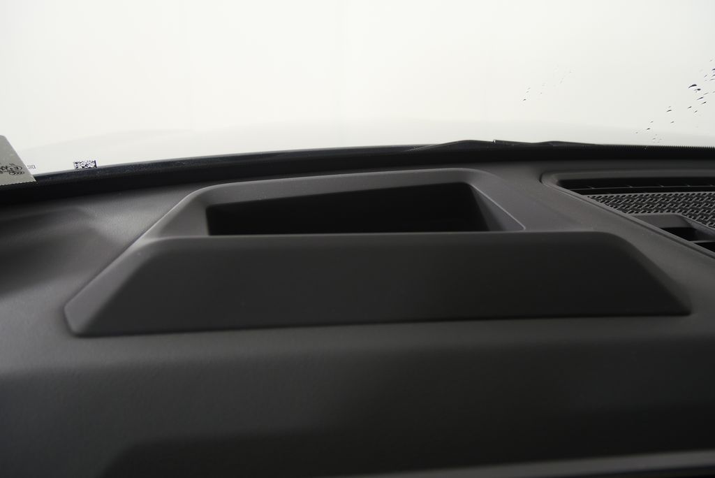 Thumbnail: 2025 BMW X2 - 20