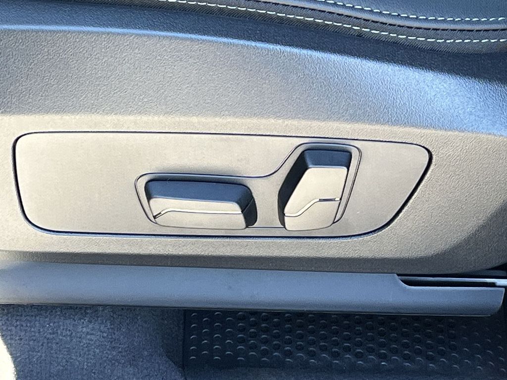 Thumbnail: 2026 BMW X1 - 12