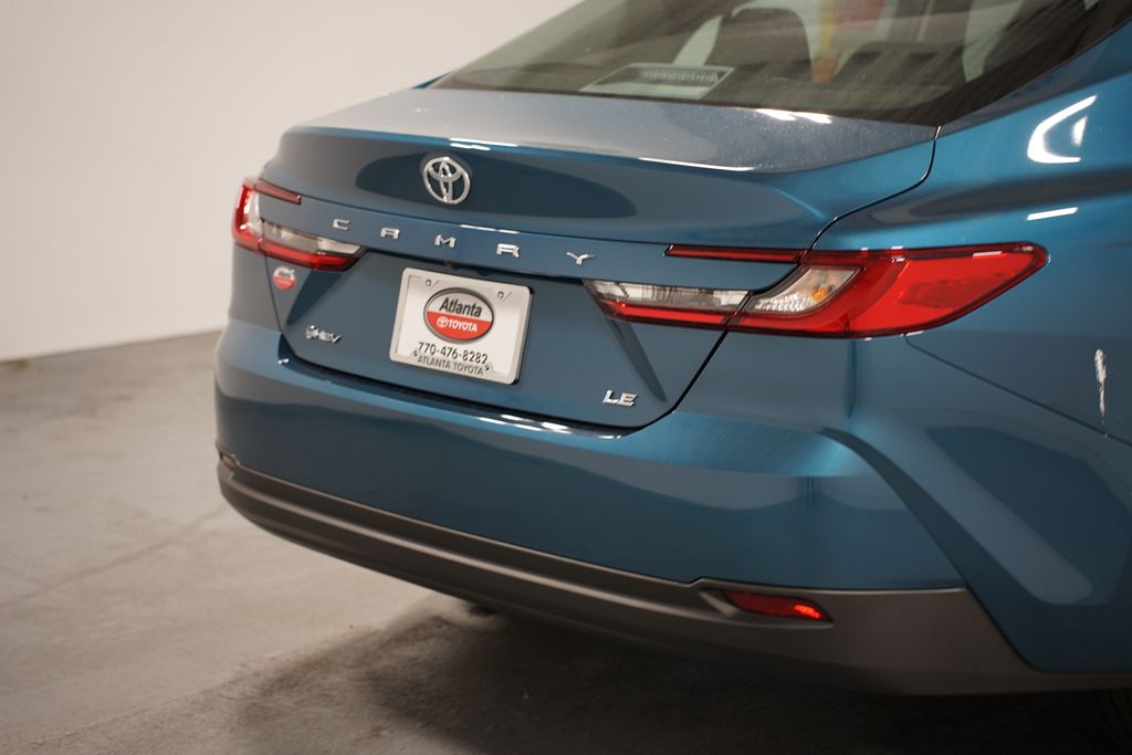 Thumbnail: 2025 Toyota Camry - 9