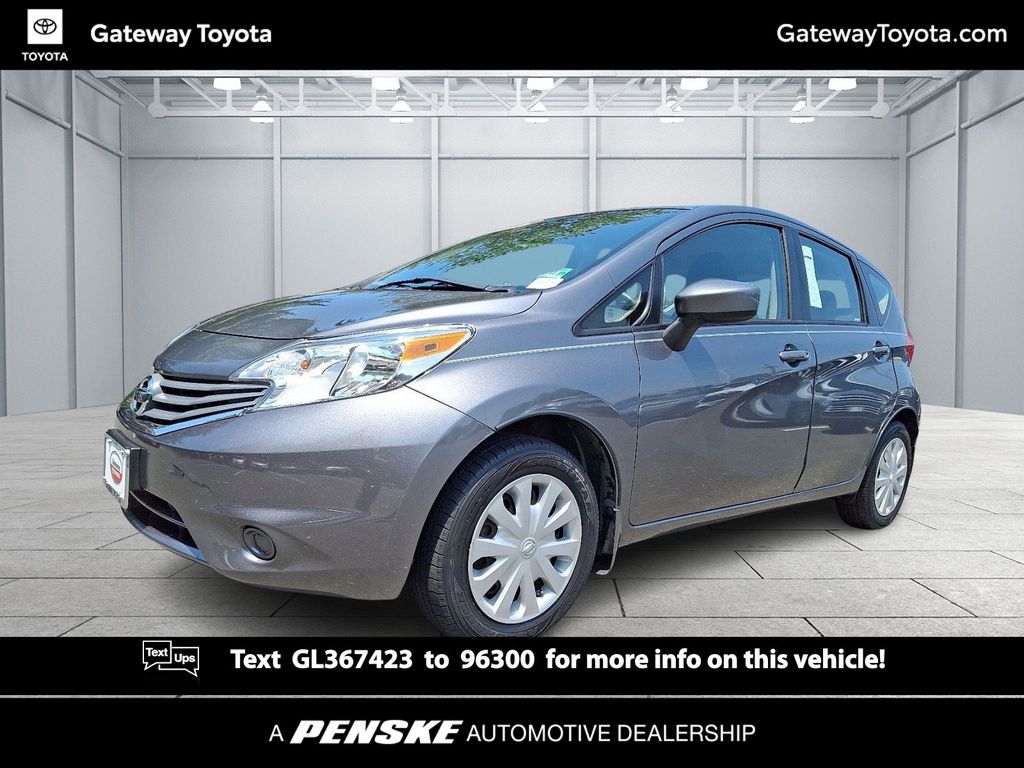 2016 Nissan Versa Note SV Hero Image