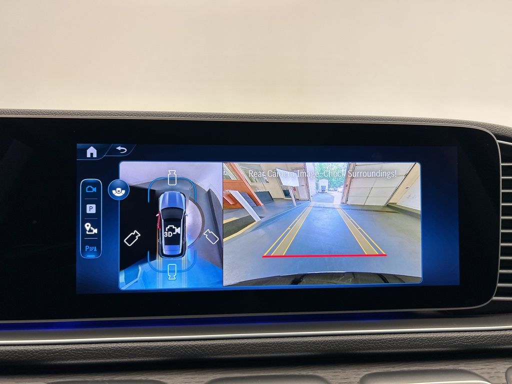 Thumbnail: 2026 Mercedes-Benz GLE - 18