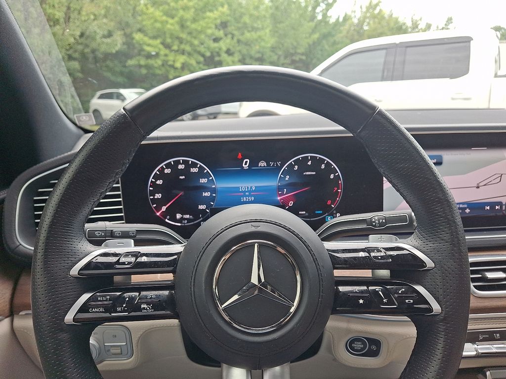 Thumbnail: 2024 Mercedes-Benz GLS - 20