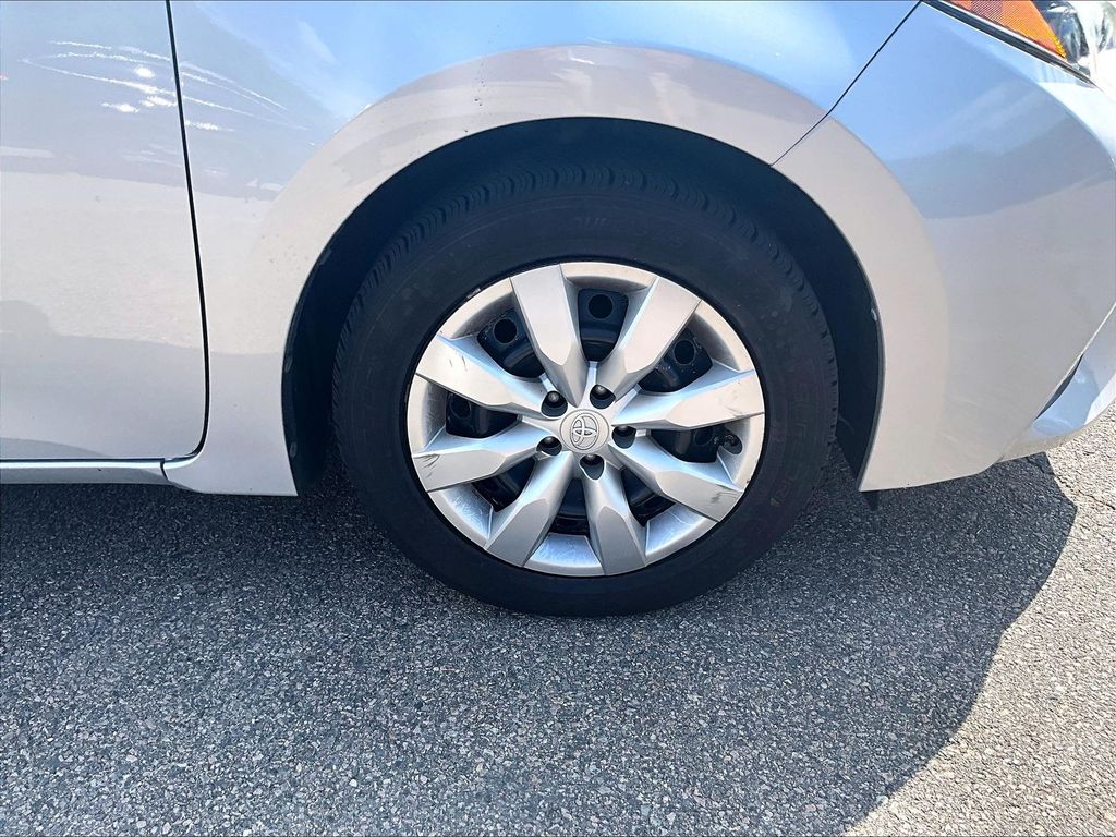 2016 Toyota Corolla — photo 7