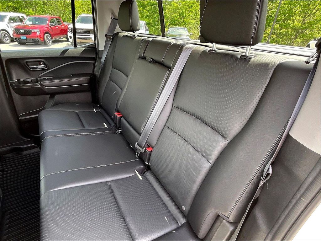 2022 Honda Ridgeline — photo 14