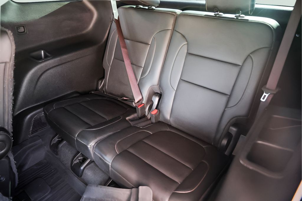 Used Car 2022 Gmc Acadia  Slt For Sale Under $30,000 In Austin, Texas