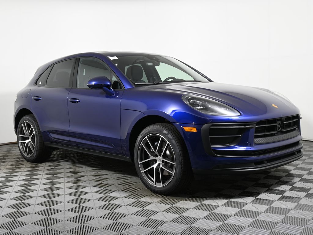 2024 Porsche Macan  8