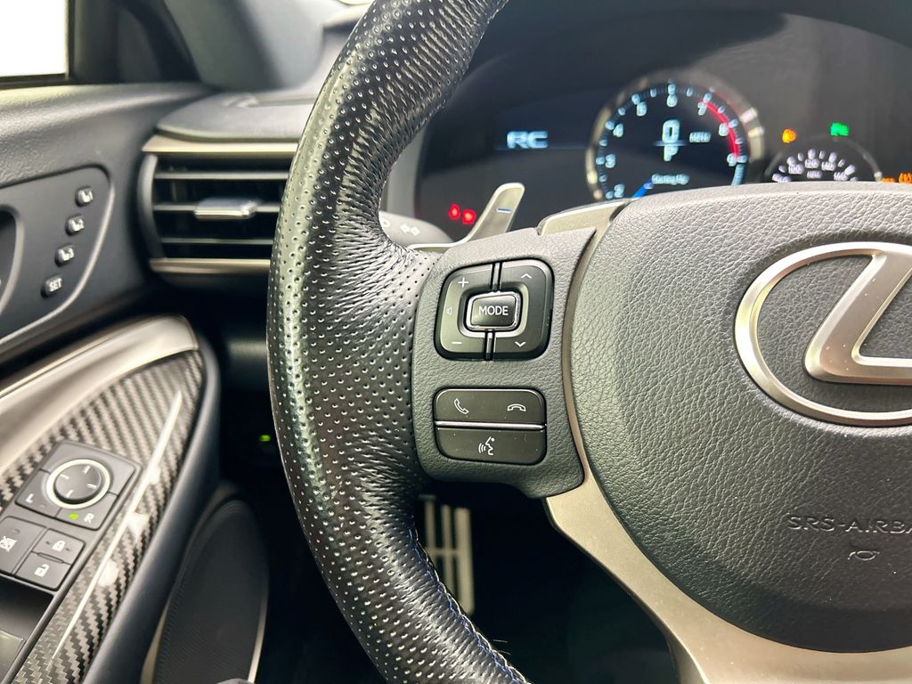 Thumbnail: 2017 Lexus RC - 14