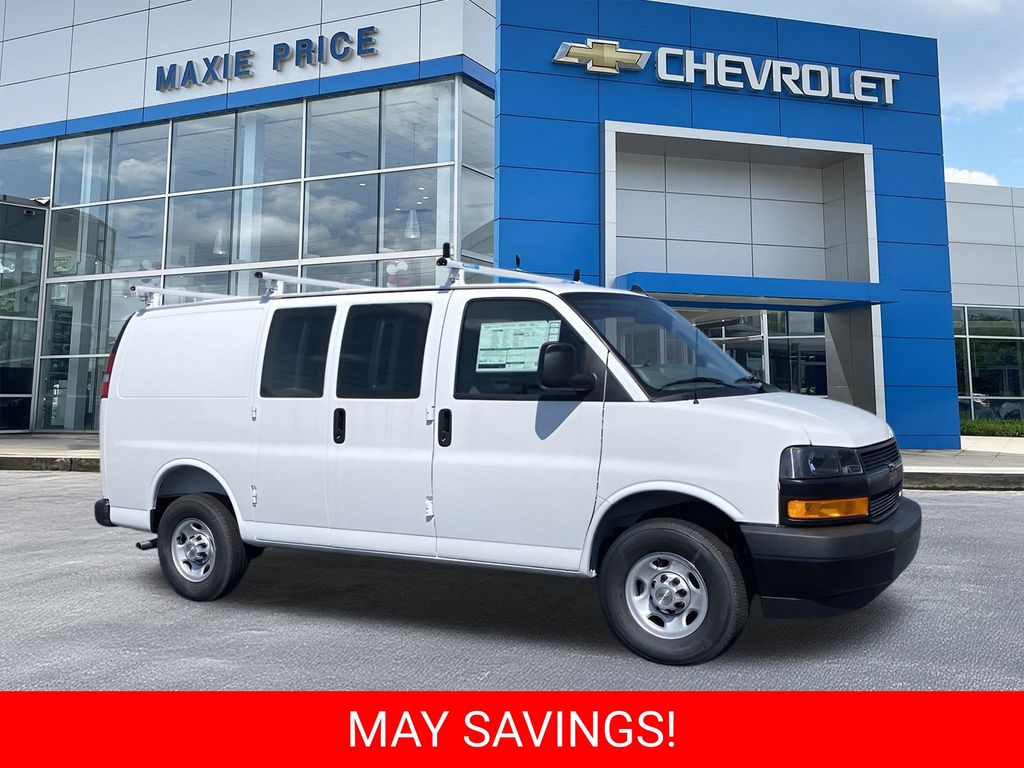 2025 Chevrolet Express 2500 Work Van HD's photo