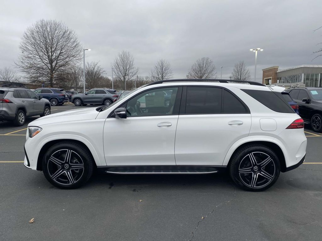 2025 Mercedes-Benz GLE 450 8