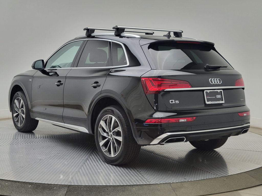 Thumbnail: 2023 Audi Q5 - 4