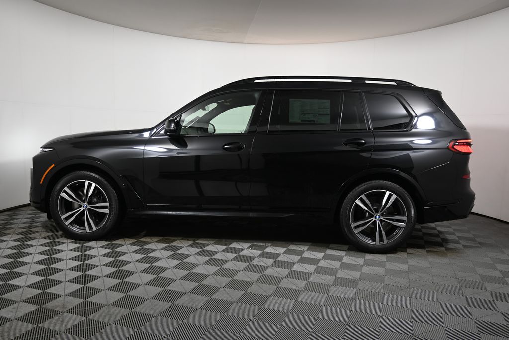 Thumbnail: 2026 BMW X7 - 2