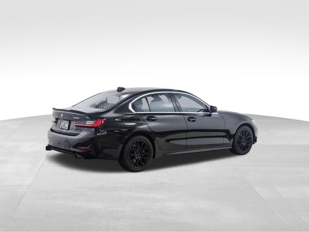 Thumbnail: 2019 BMW 3 Series - 5