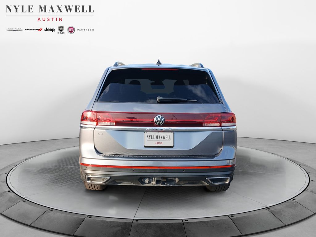 Used Car 2024 Volkswagen Atlas  2.0t Se W/technology For Sale Under $30,000 In Austin, Texas