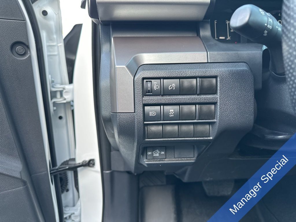 2024 Toyota Tacoma  photo