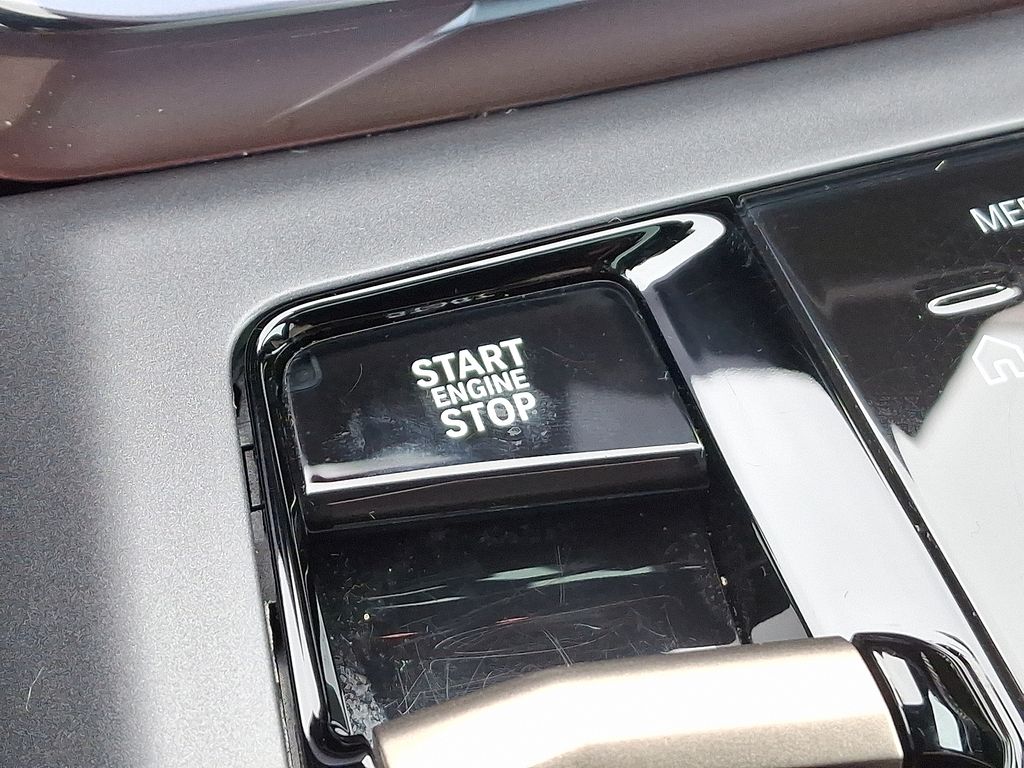 Thumbnail: 2025 BMW X3 - 25