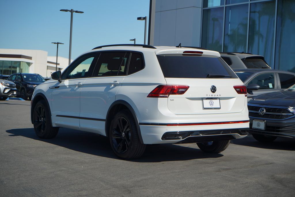 2024 Volkswagen Tiguan 2.0T SE R-Line Black 3