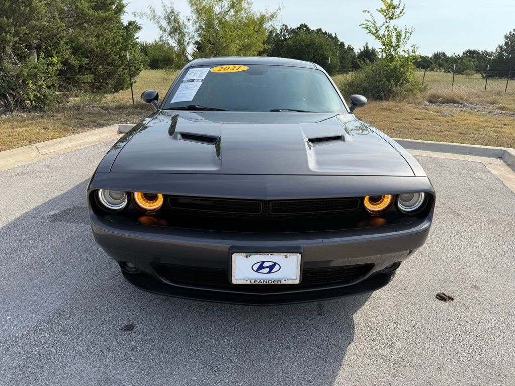 Thumbnail: 2021 Dodge Challenger - 2