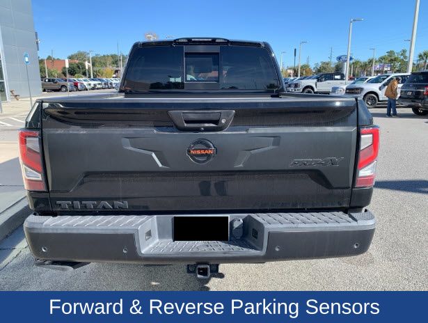 2021 Nissan TITAN Crew Cab PRO-4X 4x4