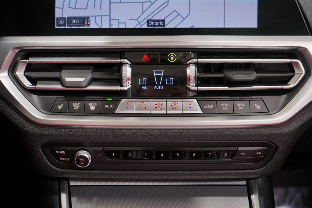 Thumbnail: 2023 BMW 4 Series - 16