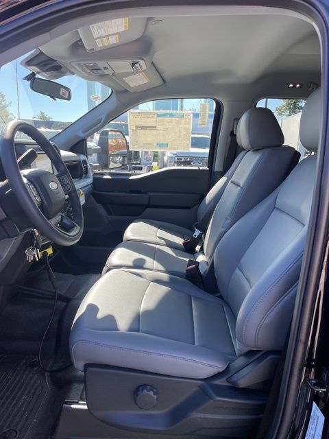 2026 Ford F-550 Chassis XL