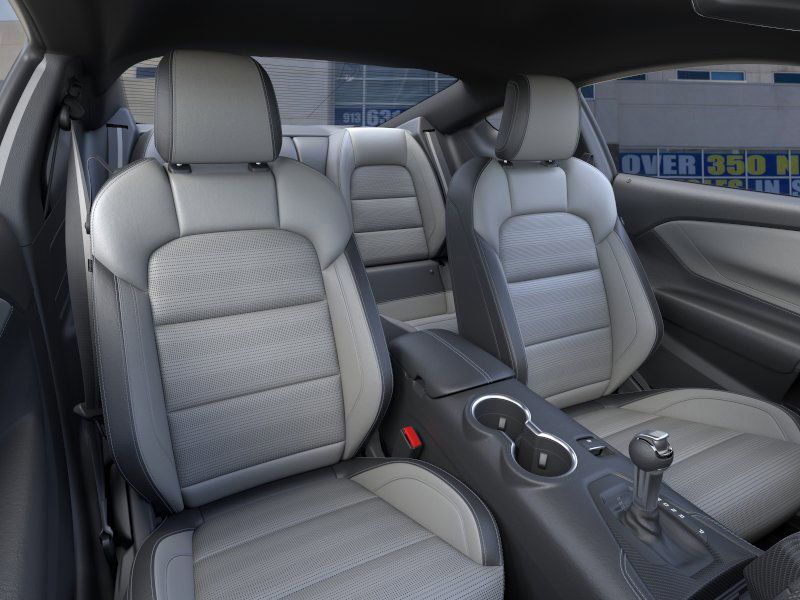 2025 Ford Mustang GT Premium photo