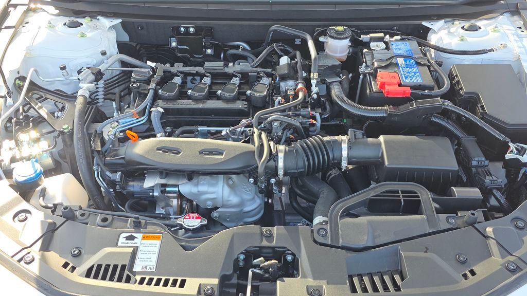 2025 Honda Accord SE - Photo 10