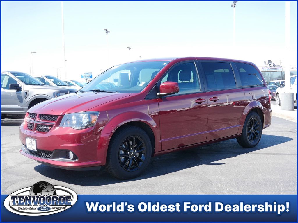Octane Red Pearlcoat 2019 Dodge Grand Caravan GT FWD Minivan Front-Wheel Drive 6-Speed Automatic
