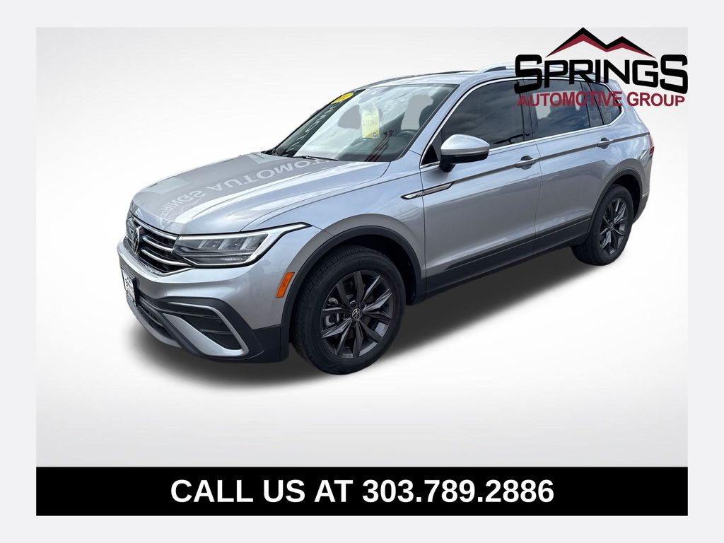 Silver Metallic 2024 Volkswagen Tiguan SUV / Crossover All-Wheel Drive 8-Speed Automatic