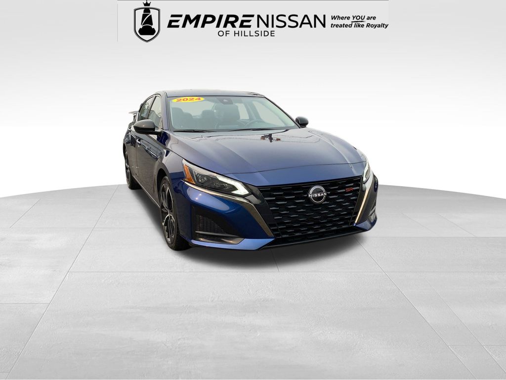 Deep Blue Pearl 2024 Nissan Altima Sedan Front-Wheel Drive Continuously Variable Transmission