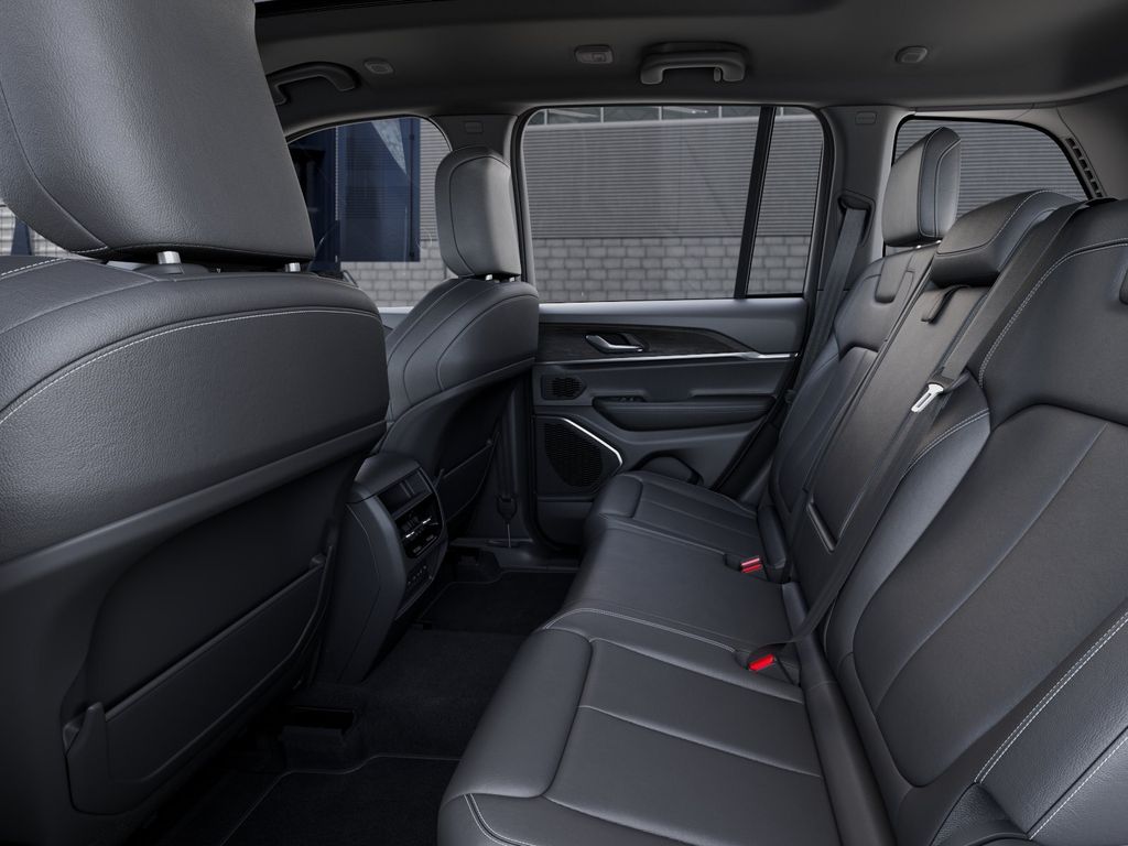 New 2026 Jeep Grand Cherokee SUV