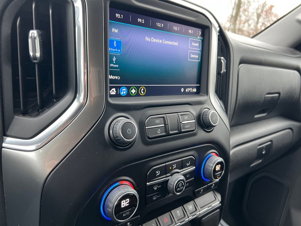 2021 Chevrolet Silverado 1500 LT 24