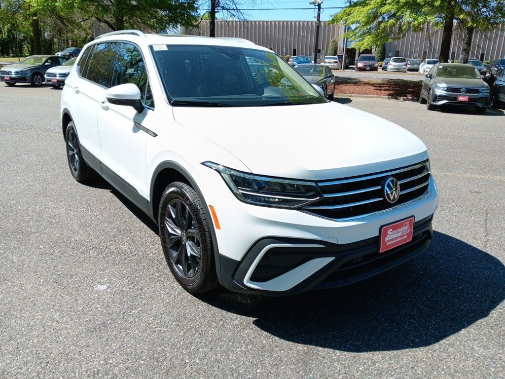 2024 Volkswagen Tiguan 2.0T SE 7