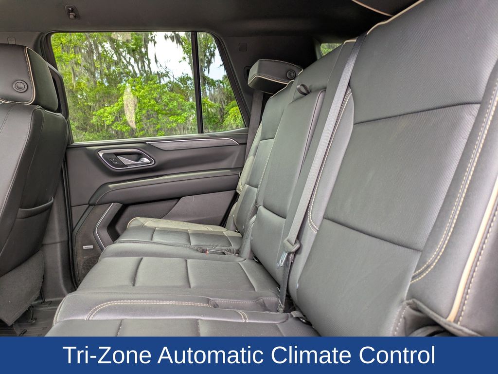 2023 GMC Yukon 4WD SLT